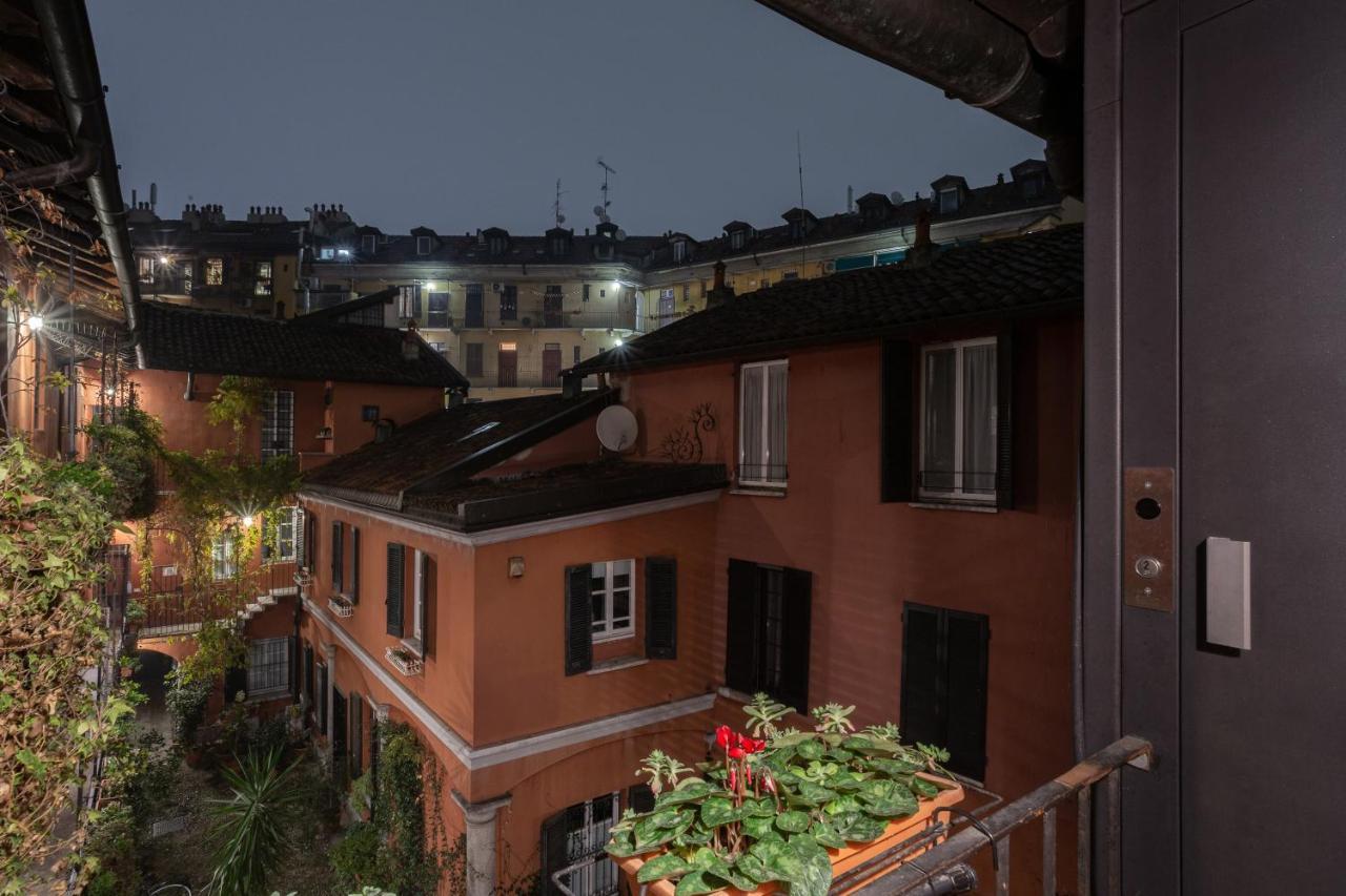 Suite Alzaia By Icasamia It Milan Bagian luar foto